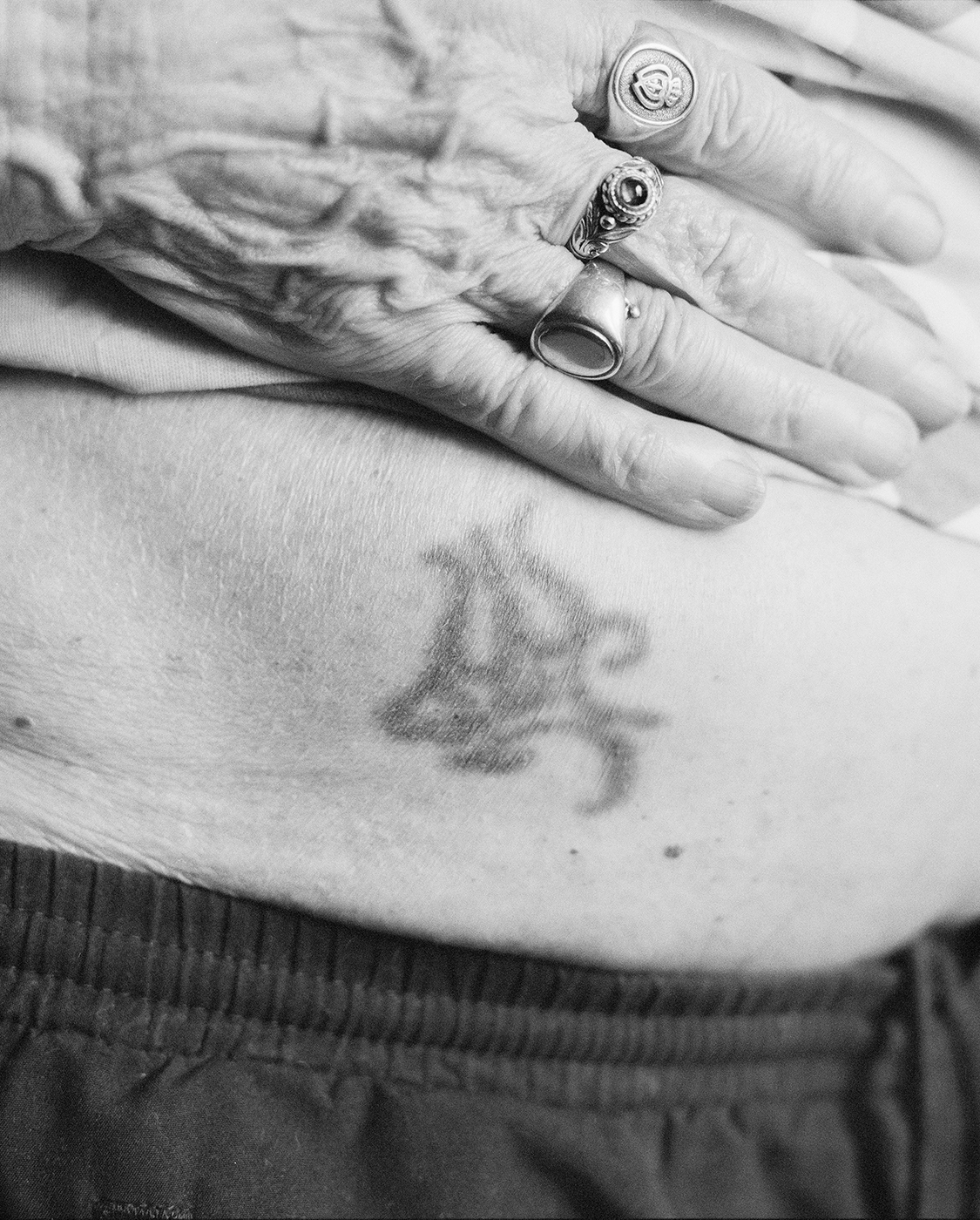 Bad to the Bone - Flor&egrave;s & Claire- Claire Legrand Loyola, Flor&egrave;s & Claire, Bad to the Bone